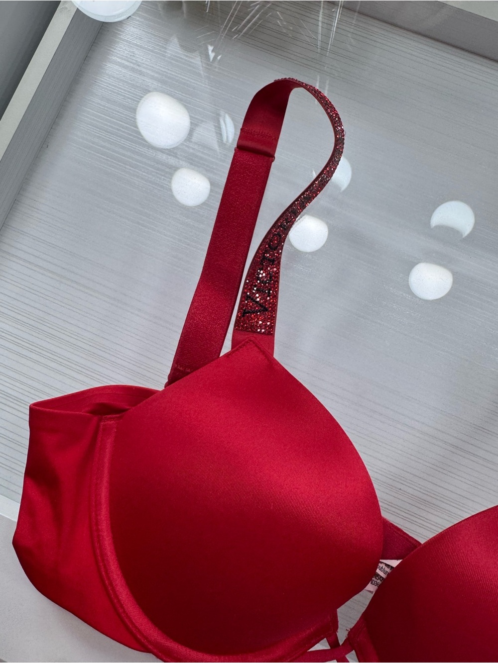 Victoria Secret Bombshell Rhinestone Bra - Picture 5 of 9